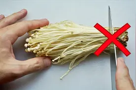 金针菇你切对了吗？教你快速清洗和切金针菇，太涨姿势了！