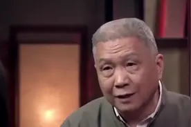 马未都家庭背景有多厉害，节目爆出父母真实身份，难怪对钱没兴趣视频封面