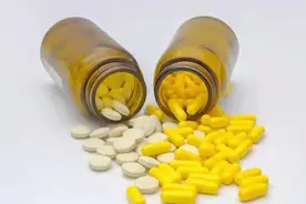 “小蓝片”西地那非和睾酮一起吃，需要注意什么,听医生分析视频封面