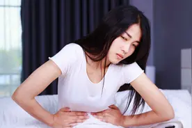 大姨妈推迟几天算正常？医生提醒：别超出这个时间视频封面