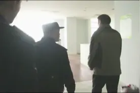 妻子病重 男子竟冲进ICU拔掉妻子氧气管要求放弃治疗视频封面