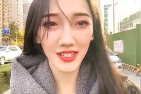 雾霄化妆出门参加拍照任务，再次被商家放鸽子，女神：当模特好难视频封面