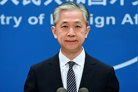 科兴疫苗获世卫组织紧急使用认证 外交部：证明中国疫苗安全有效视频封面