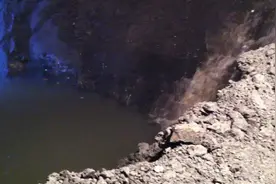 特长隧道掌子面的水，不是一般的大！视频封面