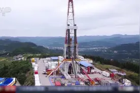 挺进地下一万米！亚洲最深井在塔里木盆地开钻视频封面