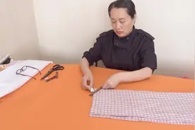 旧枕套不要丢？对折剪1小三角，成品太实用视频封面