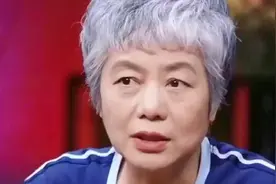 李玫瑾：让孩子常玩一些泥巴，对于他们的身体和成长有3大好处视频封面