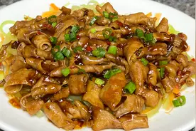 广东豉油皇炒鸭肠的做法，出锅香脆爽口，开胃下饭，太好吃了视频封面