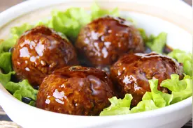 四喜丸子还是红烧狮子头 详细告诉你区别和做法 年夜饭必备收藏吧视频封面