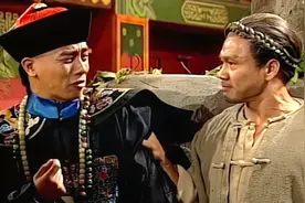 鹿鼎记：归家人劫持小宝说出皇帝下落，小宝使计毛东珠夫妇惨死视频封面