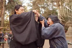 「宫本武藏」中沢庵大师才是真正的高手，一招擒拿手便将武藏制服视频封面