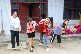 安全防范2：妈妈教孩子们安全知识，并且模拟演练，你们学会了吗视频封面