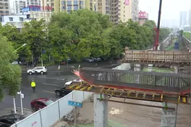 邹文辉实地督导武陵大桥维修加固工程视频封面