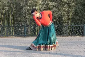 广场舞《桑吉卓玛》苏科老师独舞，音乐好听，舞步新颖视频封面