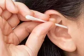 耳朵里进水了出不来怎么办？教你这些应急小办法视频封面