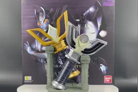 【变身器】BANDAI（万代）迪迦·黑暗神光棒＆卡蜜拉·火花棱镜视频封面