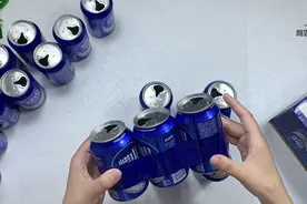 家里的啤酒瓶卖掉不值钱！拿来这样做，立马变成抢手货，厉害了视频封面