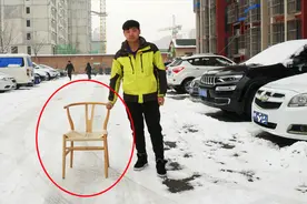 比春晚还简单的大变活人魔术！无需任何道具，学会随时表演视频封面