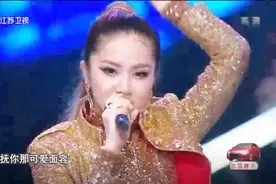 盖世英雄：鸟叔神秘亮相邓紫棋，黄金气场唱《喜欢你》，神作了视频封面