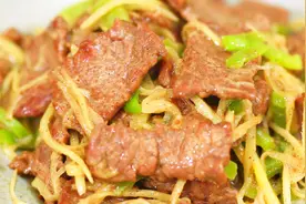 牛肉怎么做才能鲜嫩多汁？和它搭配，上桌都抢着吃！视频封面