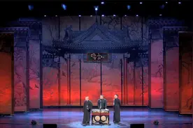 谦哥家保姆只说三个字：见到太太：是，太太，见到谦哥：不，先生视频封面