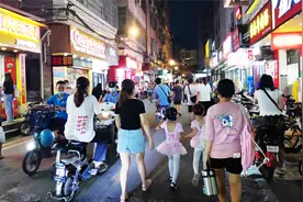 广州天河区棠下村，打工人聚集的城中村，晚上大家都下班回来了视频封面