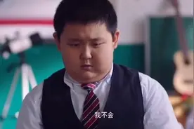 爆笑小学生视频片段；如果你能忍住不笑，算我输。视频封面