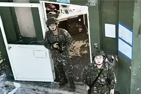台海传出异动！大陆无人机飞入金门，台媒：台军打响“第一枪”了视频封面