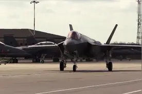 美军46架F-35因无发动机可用而停飞，更大的麻烦还在后面视频封面