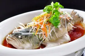 补肝肾，健脾胃，夏天多吃这种鱼，虽然贵了点但是肉嫩刺少特别鲜视频封面