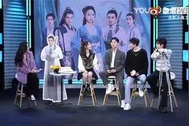 彭小苒给男演员送枣日远梨视频封面
