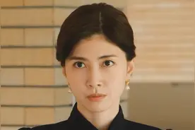 47岁内田有纪出演女校长，这个颜值也太能打了视频封面