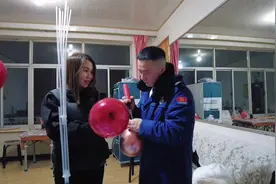 记录消防员弟弟的订婚准备时刻，从大学入伍，退伍回来再到消防队视频封面