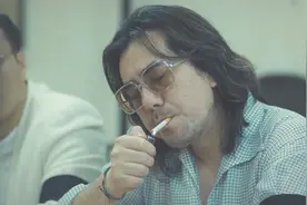 大飞不相信陈浩南是凶手，不料抽中了死签，只能亲自去除掉陈浩南视频封面