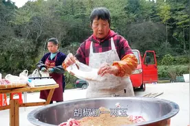 重庆麻辣香肠的做法，30斤的肉加多少佐料，全教你，想学的进来看视频封面