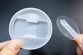 今天才知道，八宝粥的盖子和勺子有2个小妙用，很实用得学一学视频封面
