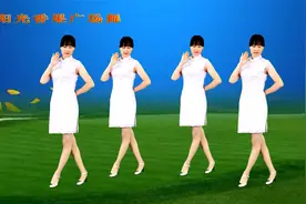 重温经典广场舞《心相印手牵手》歌声甜美温馨，好听极了！