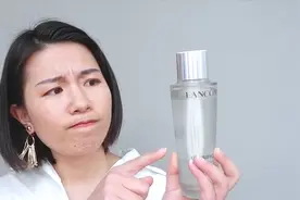 美妆博主，请停止无脑吹和闭眼吐槽，兰蔻极光水最真实的测评来了视频封面