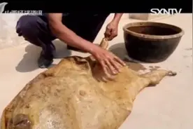 食遍山西：羊皮筏子究竟是怎么制作的？这里有最详细的制作步骤视频封面