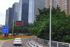 重庆公交看街景12，620路南坪到鸳鸯，一路金光闪耀视频封面