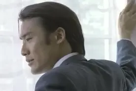 梁家辉陷入爱情，怕被玩弄要跟女友结婚：就算被骗了也有个名分视频封面