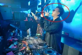 酒吧蹦迪都用上唢呐了？本以为是来捣乱的，没想到瞬间嗨翻全场！视频封面