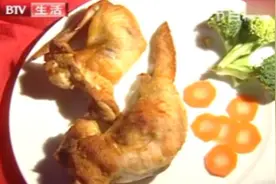鸡翅新吃法，教你做鸡翅包饭，脱骨窍门告诉你，酥香可口一根管饱视频封面