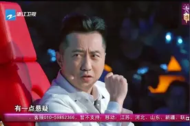 新歌声：超酷少女一首《爱是什么》，竟唱出了一种悬疑的氛围！视频封面
