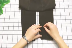 打底裤上窜不舒服？教你一个实用小方法，简单舒服又无痕视频封面