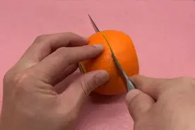 橙子学会这样切，客人吃着也方便，一点也不脏手，看完动手学一学视频封面