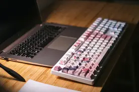 这才是猛男该用的键盘：AKKO 3108 V2樱落视频封面