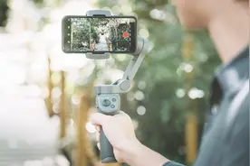 大疆新品体验！更强的便携手机稳定器 DJI Osmo Mobile 3视频封面