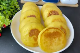 早餐店天天排队买的玉米饼，毫无保留告诉你配方，学会可以开店视频封面