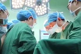 6000万分之1！山东泰安首例五胞胎诞生，1女4男母子平安视频封面